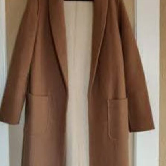 NWOT ARITZIA Luxe Lounge Jacket - Picture 6 of 6